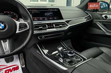 Позашляховик / Кросовер BMW X7 2020 в 