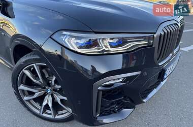 Внедорожник / Кроссовер BMW X7 2022 в 