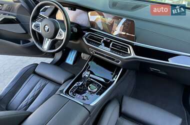Внедорожник / Кроссовер BMW X7 2022 в 