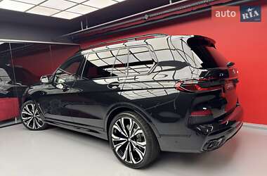 Внедорожник / Кроссовер BMW X7 2025 в 