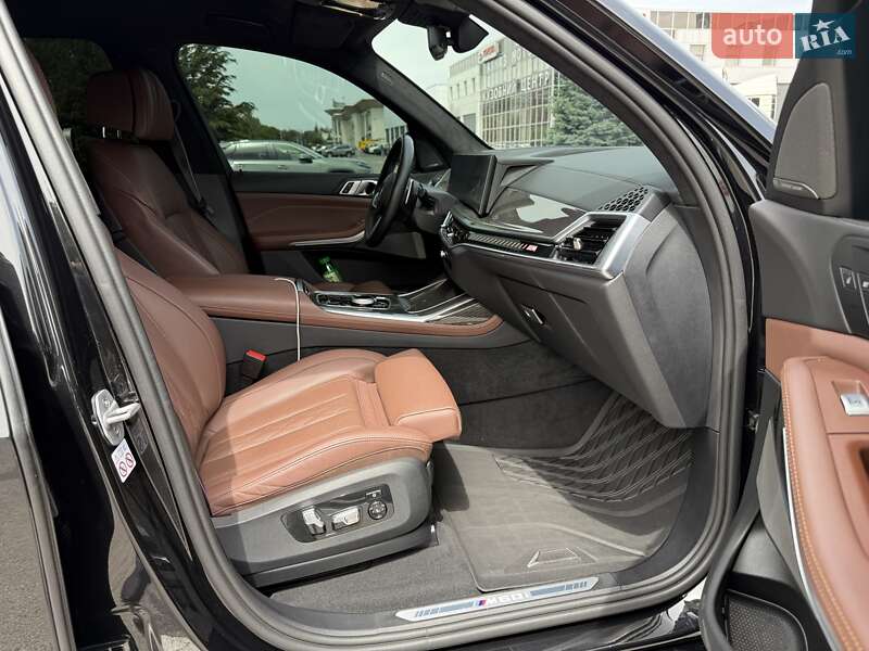 Внедорожник / Кроссовер BMW X7 2023 в Днепре