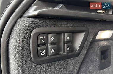 Внедорожник / Кроссовер BMW X7 2020 в 