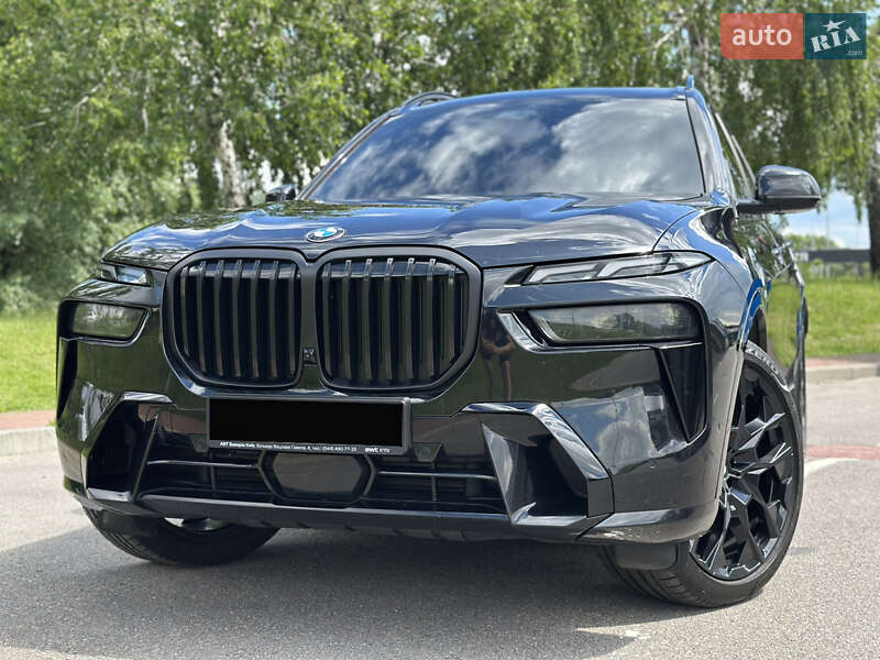 Внедорожник / Кроссовер BMW X7 2024 в Киеве
