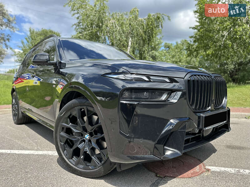 Внедорожник / Кроссовер BMW X7 2024 в Киеве