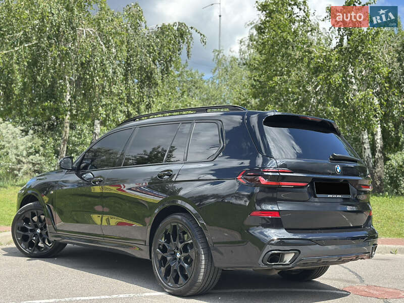 Внедорожник / Кроссовер BMW X7 2024 в Киеве