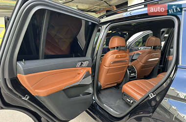Внедорожник / Кроссовер BMW X7 2024 в 