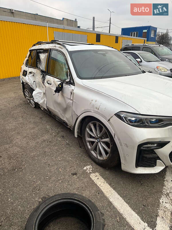 Позашляховик / Кросовер BMW X7 2019 в Києві