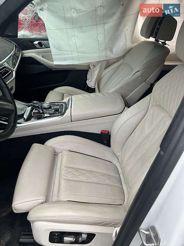 Позашляховик / Кросовер BMW X7 2019 в Києві