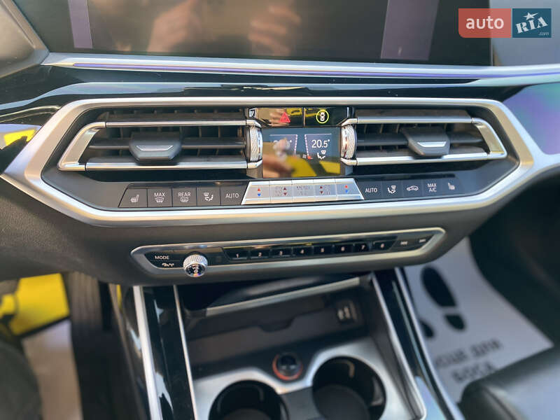 Внедорожник / Кроссовер BMW X7 2019 в Ужгороде