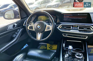Позашляховик / Кросовер BMW X7 2019 в 
