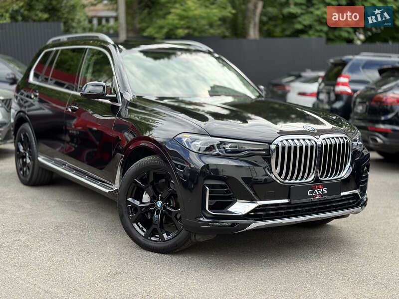 Внедорожник / Кроссовер BMW X7 2020 в 