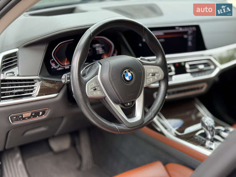 Позашляховик / Кросовер BMW X7 2020 в Києві