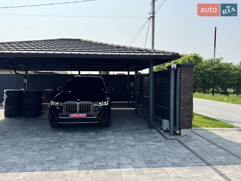 Внедорожник / Кроссовер BMW X7 2019 в Луцке