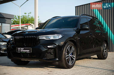 Внедорожник / Кроссовер BMW X7 2019 в 