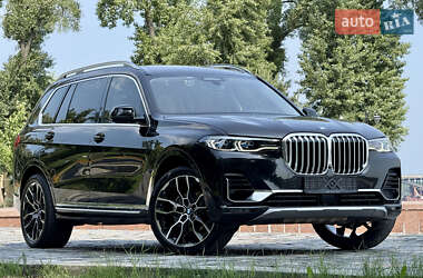Внедорожник / Кроссовер BMW X7 2019 в 