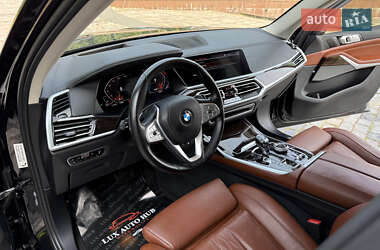 Внедорожник / Кроссовер BMW X7 2019 в 