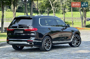 Внедорожник / Кроссовер BMW X7 2019 в 