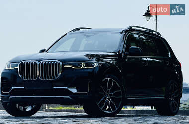 Внедорожник / Кроссовер BMW X7 2019 в 