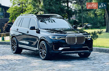 Внедорожник / Кроссовер BMW X7 2019 в 