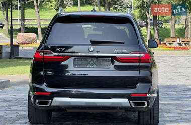 Внедорожник / Кроссовер BMW X7 2019 в 