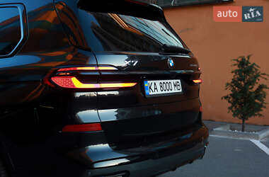 Внедорожник / Кроссовер BMW X7 2023 в 