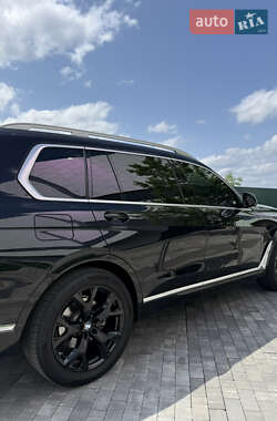 Внедорожник / Кроссовер BMW X7 2019 в 