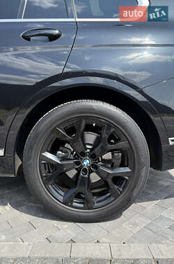 Внедорожник / Кроссовер BMW X7 2019 в 