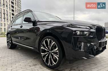 Внедорожник / Кроссовер BMW X7 2023 в Киеве