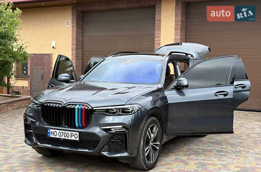 Внедорожник / Кроссовер BMW X7 2021 в 