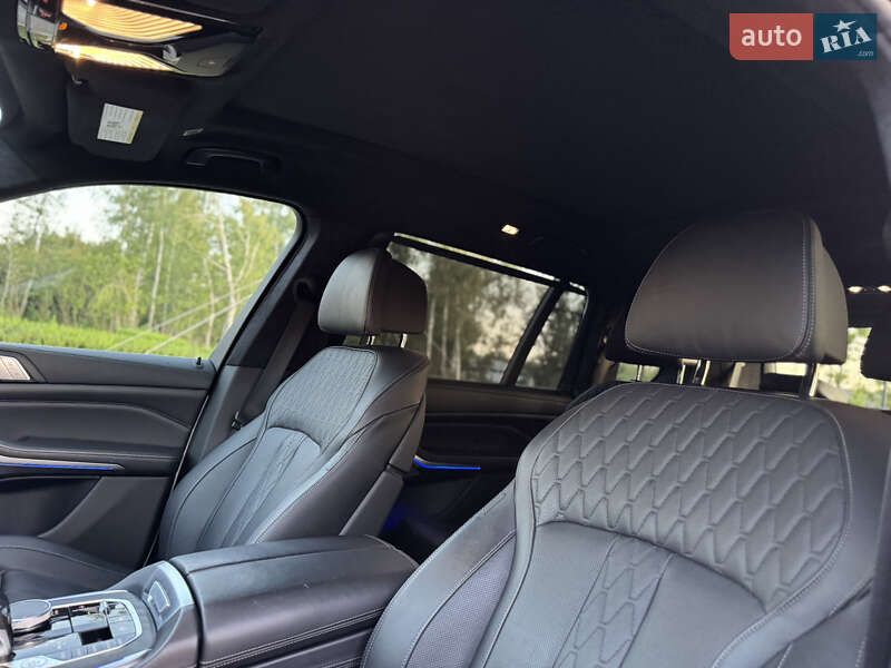 Позашляховик / Кросовер BMW X7 2019 в Києві