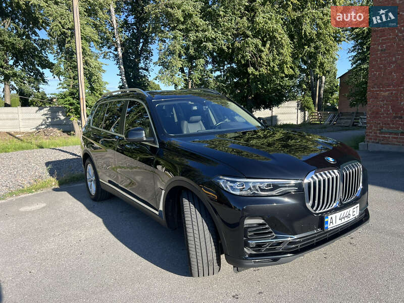 BMW X7 2022