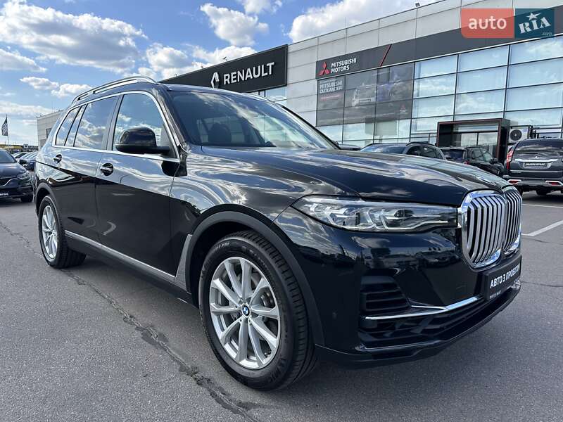 BMW X7 2021