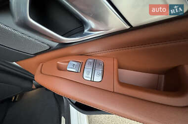 Позашляховик / Кросовер BMW X7 2019 в 