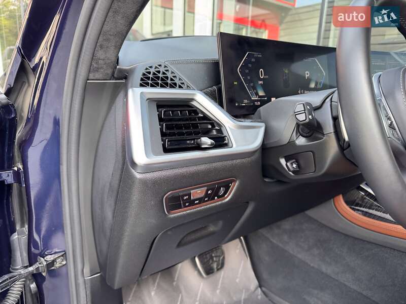 Внедорожник / Кроссовер BMW X7 2022 в Одессе
