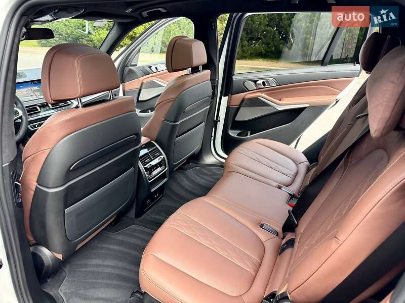 Позашляховик / Кросовер BMW X7 2022 в Києві