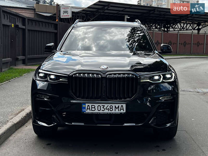 Внедорожник / Кроссовер BMW X7 2022 в Киеве