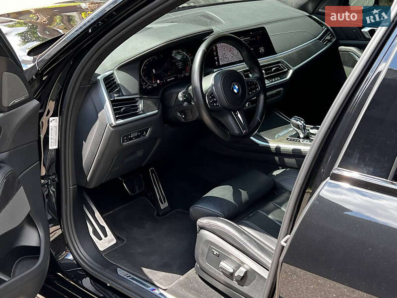Внедорожник / Кроссовер BMW X7 2022 в Киеве