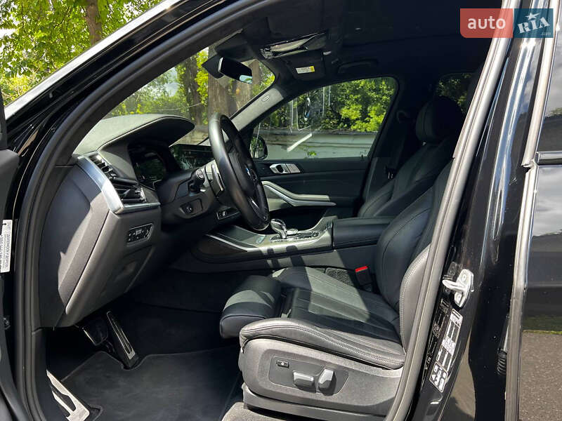 Внедорожник / Кроссовер BMW X7 2022 в Киеве