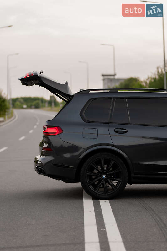 Внедорожник / Кроссовер BMW X7 2019 в Хмельницком