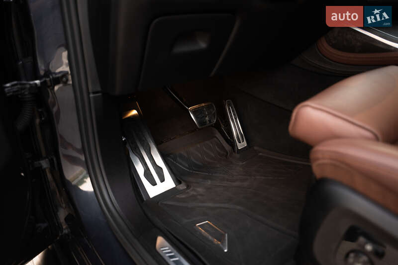 Внедорожник / Кроссовер BMW X7 2019 в Хмельницком