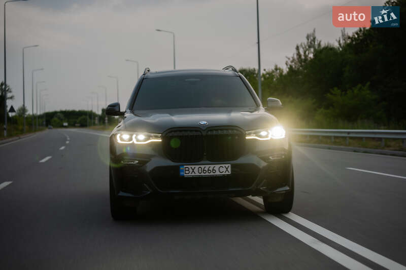 Внедорожник / Кроссовер BMW X7 2019 в Хмельницком