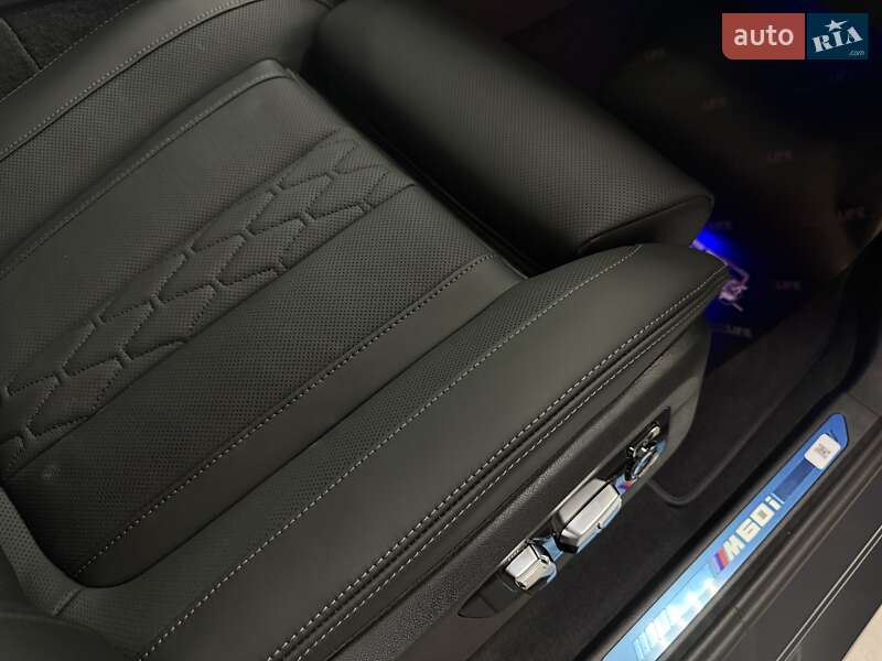 Внедорожник / Кроссовер BMW X7 2025 в Тернополе