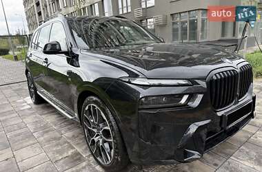 Внедорожник / Кроссовер BMW X7 2023 в Киеве