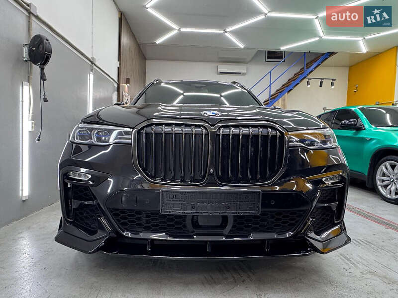 BMW X7 2020