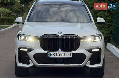 Внедорожник / Кроссовер BMW X7 2021 в Ровно
