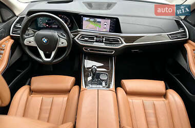 Позашляховик / Кросовер BMW X7 2019 в 