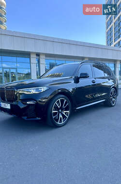 Позашляховик / Кросовер BMW X7 2022 в Дніпрі