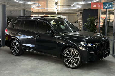 Внедорожник / Кроссовер BMW X7 2022 в Одессе