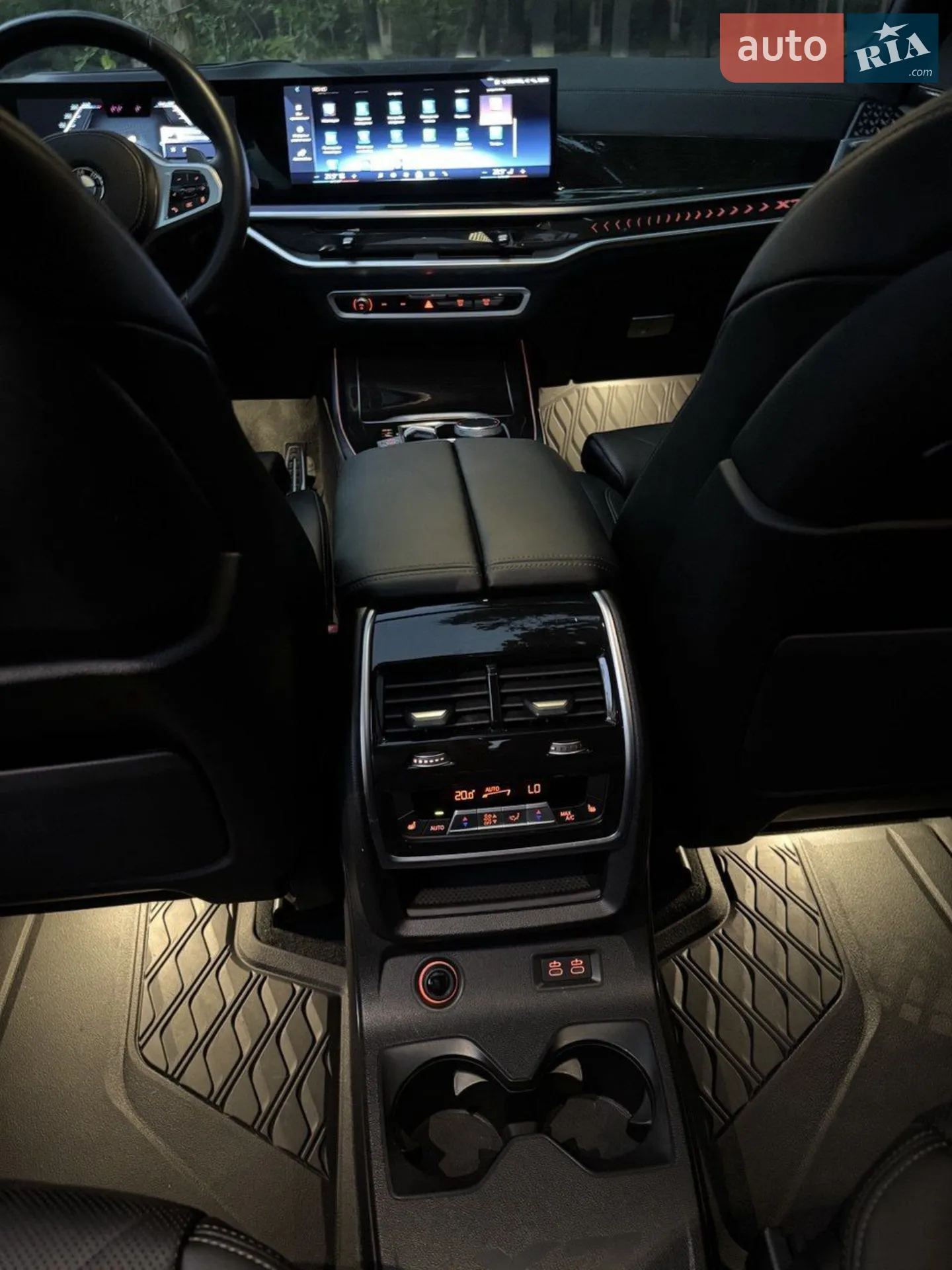 2023 BMW X7 - мініатюра 28