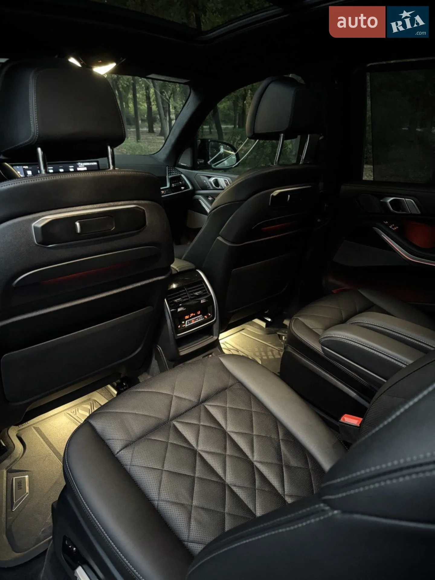2023 BMW X7 - мініатюра 32